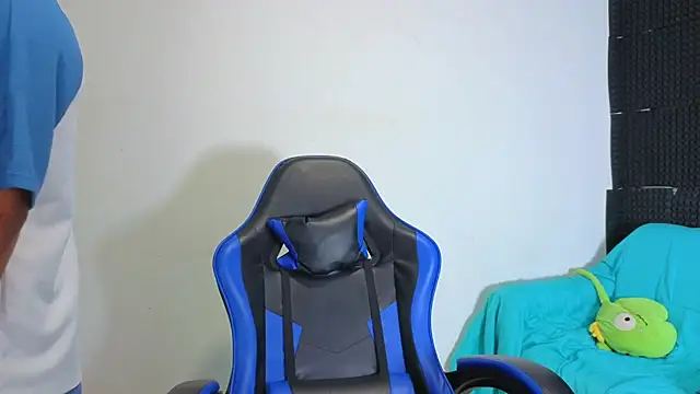 Demitryo online show from 24, 10, 2025