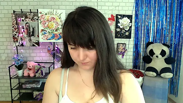 Darina M  online show from 4, 3, 2025