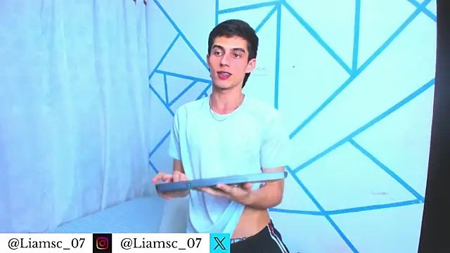 liam scott77 online show from 24, 11, 2025