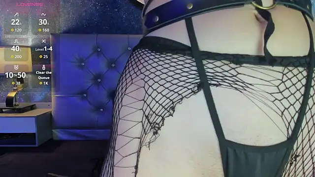 Snapshot of Kallen_kozuky chatting on 28, 10, 2025 Kallen kozuky online show from 28, 10, 2025