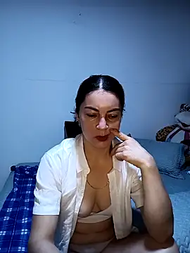 Snapshot of renata_hot1 chatting on 13, 3, 2026 renata hot1 online show from 13, 3, 2026