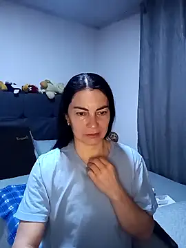 Snapshot of renata_hot1 chatting on 16, 4, 2026 renata hot1 online show from 16, 4, 2026