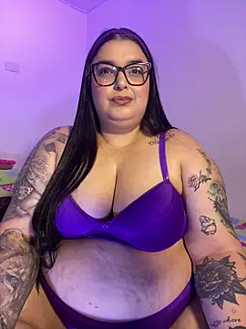 Snapshot of Apriilpeach_ chatting on 10, 10, 2025 Apriilpeach  online show from 10, 10, 2025