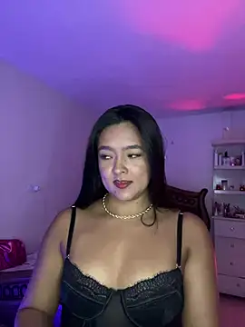 Snapshot of cristina1800 chatting on 16, 5, 2026 cristina1800 online show from 16, 5, 2026