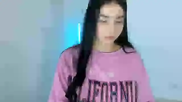 Natasha su  online show from 17, 9, 2025