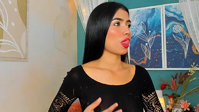 Snapshot of TianaReedd chatting on 1, 3, 2025 TianaReedd online show from 1, 3, 2025