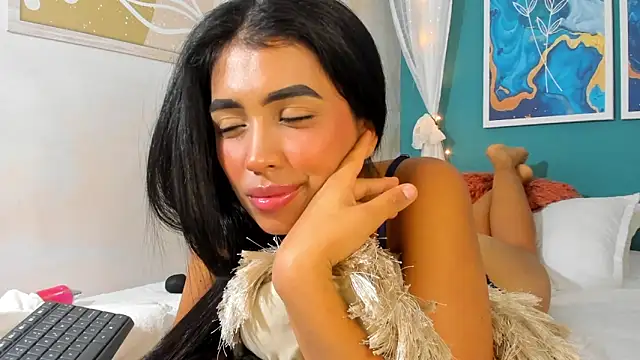 Snapshot of TianaReedd chatting on 10, 3, 2025 TianaReedd online show from 10, 3, 2025