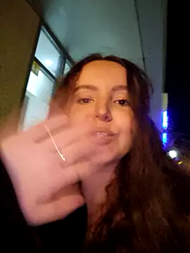 LineaDemie online show from 10, 10, 2025