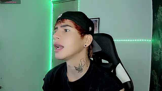 Snapshot of Tayson_Rivers chatting on 2, 4, 2026 Tayson Rivers online show from 2, 4, 2026