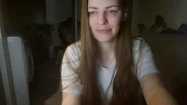 AnnaDiamond1 online show from 13, 5, 2026