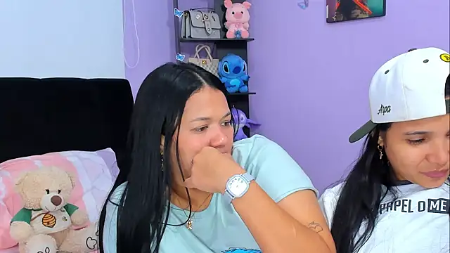 sara mendez2 online show from 10, 1, 2025