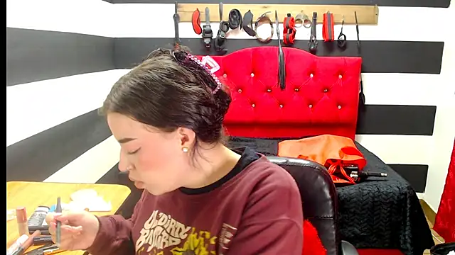 Snapshot of Marian_Ran chatting on 6, 1, 2025 Marian Ran online show from 6, 1, 2025