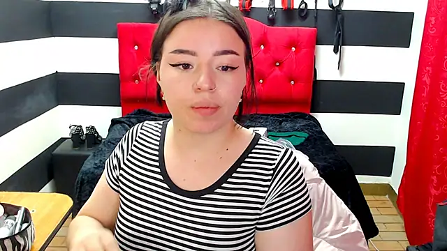 Snapshot of Marian_Ran chatting on 16, 1, 2025 Marian Ran online show from 16, 1, 2025