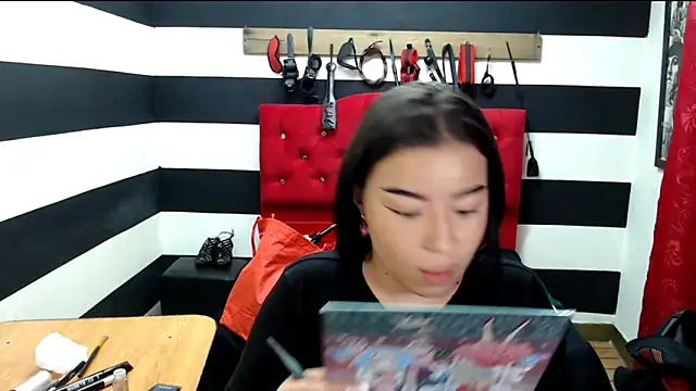 Snapshot of Marian_Ran chatting on 1, 2, 2025 Marian Ran online show from 1, 2, 2025