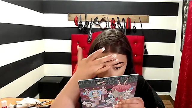 Snapshot of Marian_Ran chatting on 4, 2, 2025 Marian Ran online show from 4, 2, 2025