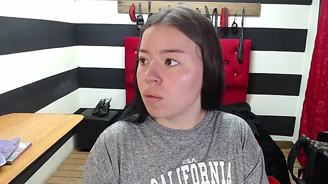 Snapshot of Marian_Ran chatting on 12, 2, 2025 Marian Ran online show from 12, 2, 2025