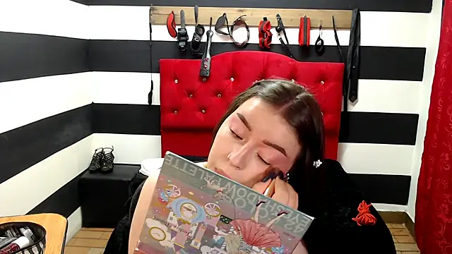 Snapshot of Marian_Ran chatting on 17, 2, 2025 Marian Ran online show from 17, 2, 2025