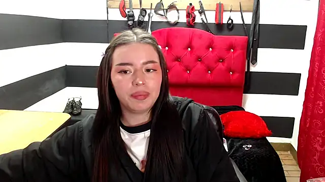 Snapshot of Marian_Ran chatting on 17, 2, 2025 Marian Ran online show from 17, 2, 2025