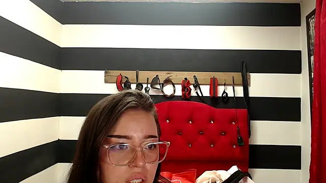 Snapshot of Marian_Ran chatting on 13, 3, 2025 Marian Ran online show from 13, 3, 2025