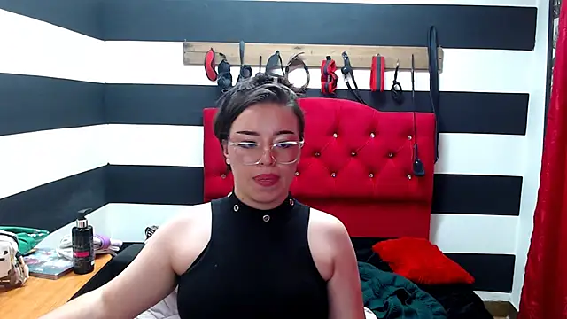 Snapshot of Marian_Ran chatting on 13, 3, 2025 Marian Ran online show from 13, 3, 2025