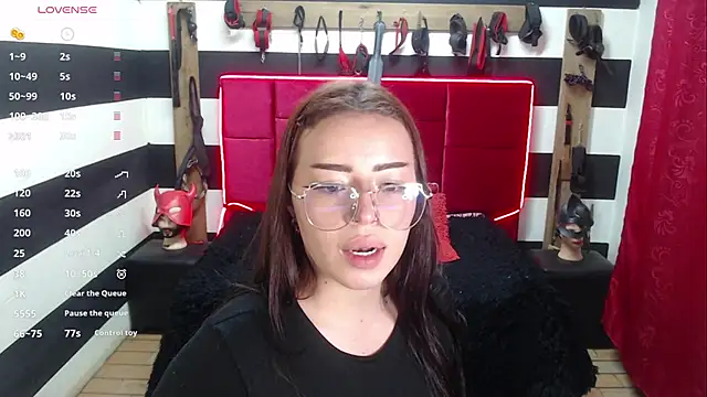 Snapshot of Marian_Ran chatting on 16, 10, 2025 Marian Ran online show from 16, 10, 2025