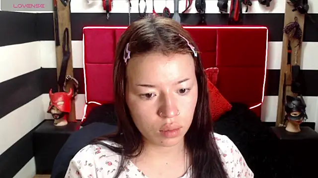 Snapshot of Marian_Ran chatting on 21, 10, 2025 Marian Ran online show from 21, 10, 2025