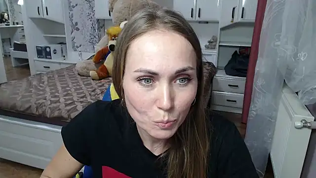 Snapshot of 69SexySecret69 chatting on 10, 3, 2025 69SexySecret69 online show from 10, 3, 2025