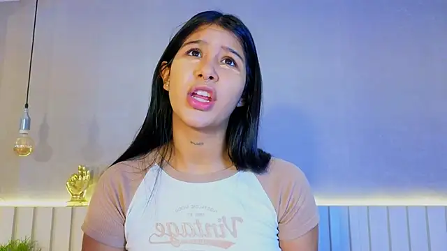 Snapshot of Aida_moreno chatting on 20, 3, 2026 Aida moreno online show from 20, 3, 2026