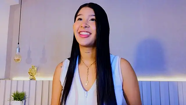 Snapshot of Aida_moreno chatting on 27, 3, 2026 Aida moreno online show from 27, 3, 2026