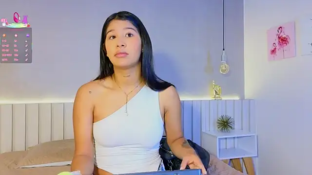 Snapshot of Aida_moreno chatting on 28, 3, 2026 Aida moreno online show from 28, 3, 2026