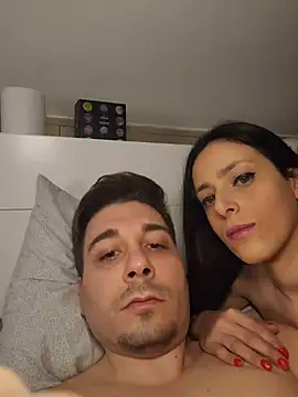 Snapshot of dansarah chatting on 10, 3, 2026 dansarah online show from 10, 3, 2026