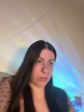 Evelinia online show from 26, 6, 2026