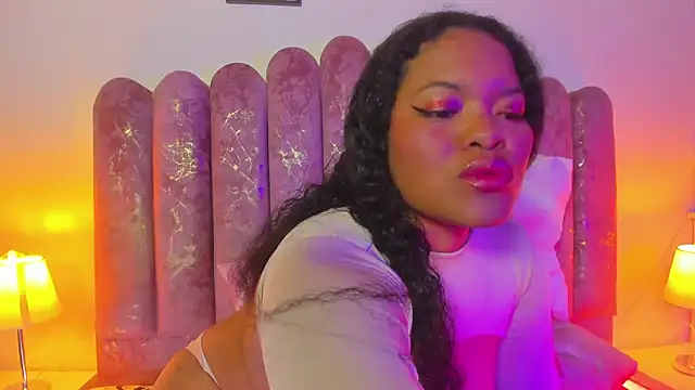 ALISSONREYEZ online show from 11, 9, 2025
