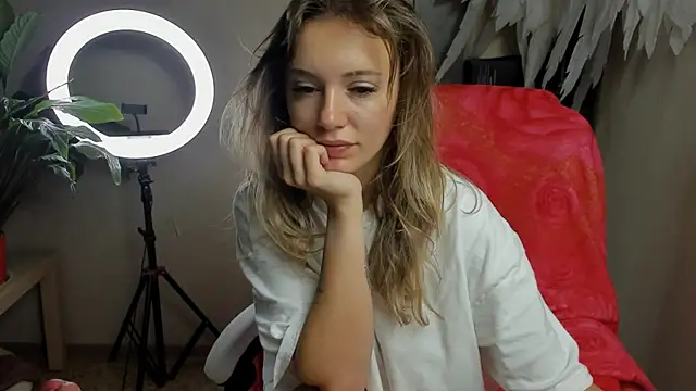 foxy blond online show from 26, 9, 2025