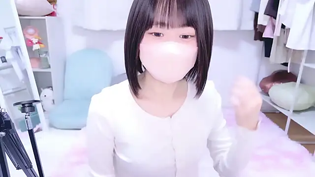 Snapshot of Im_Yu-na chatting on 6, 3, 2026 Im Yu-na online show from 6, 3, 2026