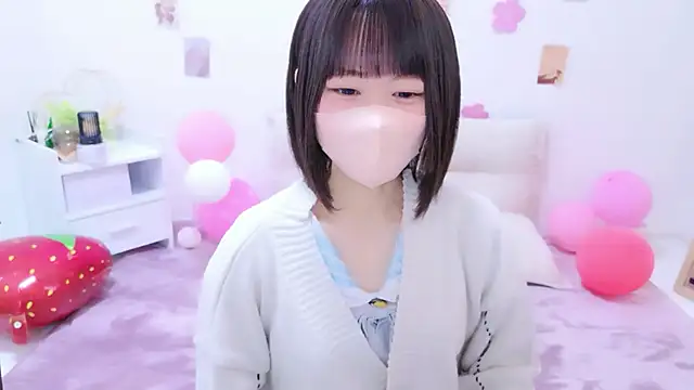 Snapshot of Im_Yu-na chatting on 8, 4, 2026 Im Yu-na online show from 8, 4, 2026