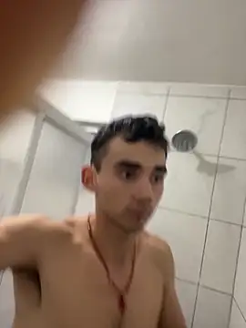 Snapshot of kevinsito1 chatting on 6, 10, 2025 kevinsito1 online show from 6, 10, 2025