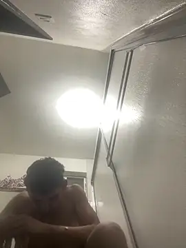 Snapshot of kevinsito1 chatting on 19, 12, 2025 kevinsito1 online show from 19, 12, 2025