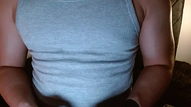 Snapshot of Ian_Daviz chatting on 4, 3, 2026 Ian Daviz online show from 4, 3, 2026