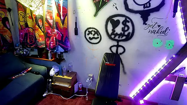 KRYZTALYNXXX online show from 20, 1, 2025