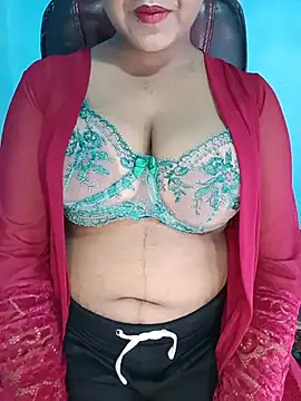 Snapshot of Sadika- chatting on 26, 7, 2026 Sadika- online show from 26, 7, 2026