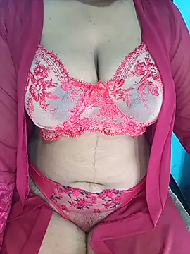 Snapshot of Sadika- chatting on 2, 8, 2026 Sadika- online show from 2, 8, 2026