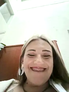 Isabellaa Garcia  online show from 3, 2, 2025