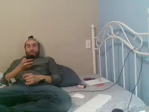 Snapshot of SmokingSloth chatting on 1, 2, 2025 SmokingSloth online show from 1, 2, 2025