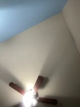 Snapshot of SmokingSloth chatting on 24, 2, 2025 SmokingSloth online show from 24, 2, 2025