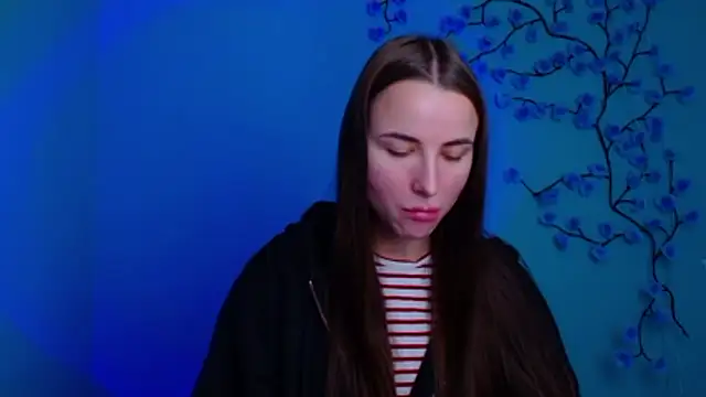 Eva Janee online show from 12, 1, 2026