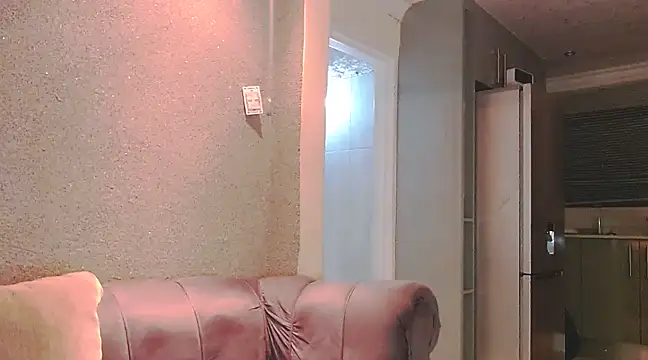 DarkDivva24 online show from 24, 1, 2025