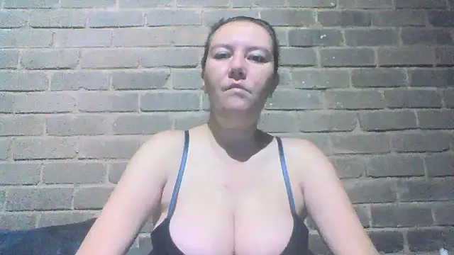 EksJouneMwah online show from 29, 4, 2026