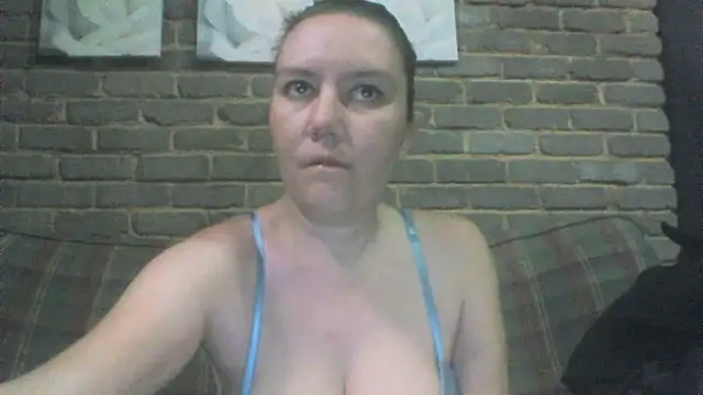 EksJouneMwah online show from 17, 5, 2026