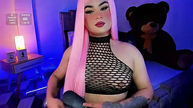 Snapshot of alexia_mattel chatting on 21, 1, 2025 alexia mattel online show from 21, 1, 2025